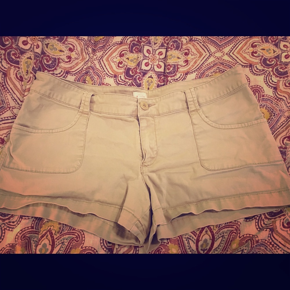 Tan Mossimo shorts Size 15